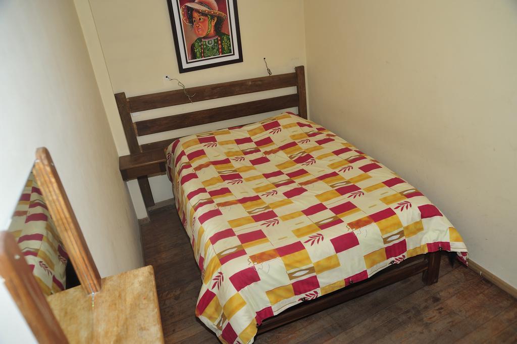 Hostal La Casona Potosí Værelse billede